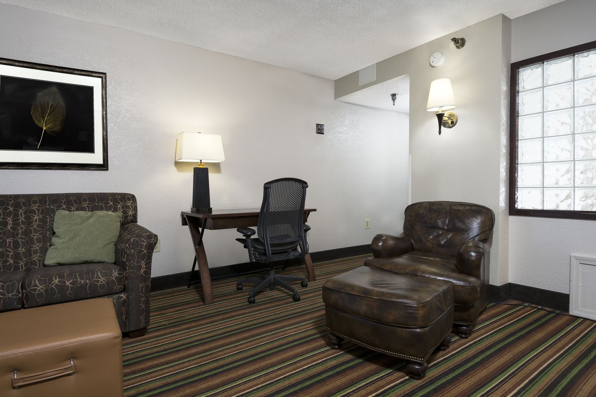 Hampton Inn Winston-Salem Hanes Mall Екстериор снимка